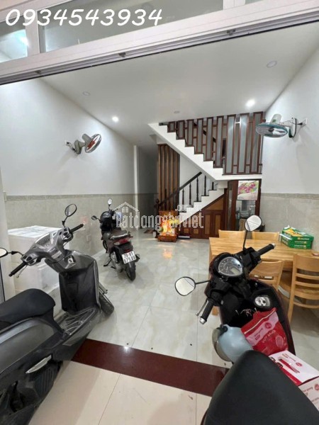 Bán Nhà 2 Tầng Mặt Tiền Đường B6 - Khu TĐC VCN Phước Hải, Nha Trang