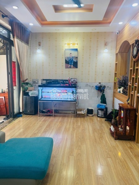 Bán nhà đường Đình Phong Phú, Tăng Nhơn Phú B, Q9, Thủ Đức, TP HCM. DT, 80m2, 3 tầng, SHR. Giá -