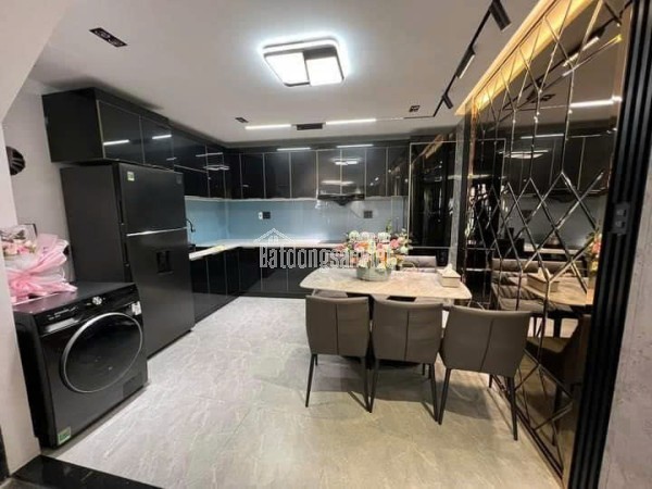 Cho thuê nhà 3 phòng Trần Phú phường 2 Đà Lạt 15 triệu/tháng