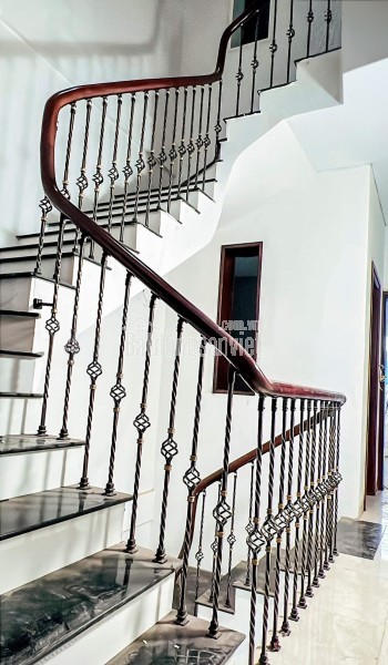 Cho thuê nhà, 83m2_ 5T; Đào Duy Từ, Mã Mây, Hàng Bạc, Hoàn Kiếm -32 tr