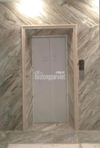 Cho thuê nhà, THANG MÁY, 139m2_ 6T; Kim Mã, Giảng Võ, Liễu Giai -70 tr