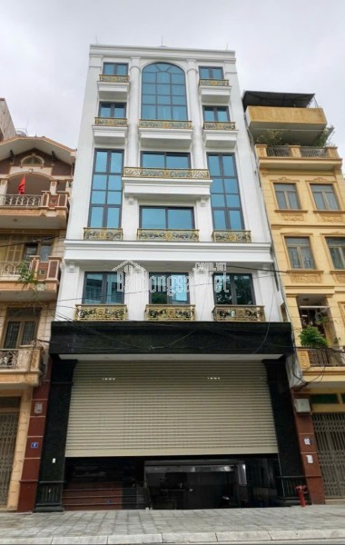 Cho thuê nhà, THANG MÁY, 104m2_ 6T; Nguyễn Thị Định, Hoàng Ngân -43 tr