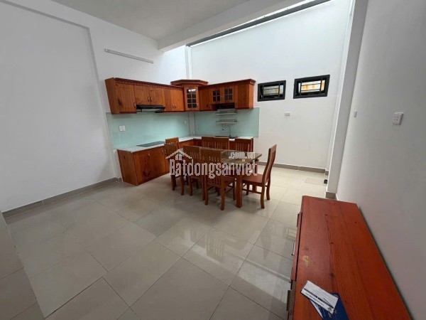 Cho thuê Nhà 1 trệt 1 lầu Đường 50 HBC liền kề PVĐ giá 9 triệu. Sẵn máy lạnh 2PN