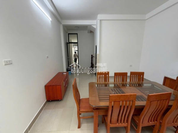 Cho thuê Nhà 1 trệt 1 lầu Đường 50 HBC liền kề PVĐ giá 9 triệu. Sẵn máy lạnh 2PN