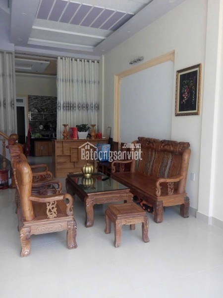 Cho thuê villa 5 phòng ngủ đường Mê Linh phường 9 Đà Lạt giá 17 triệu