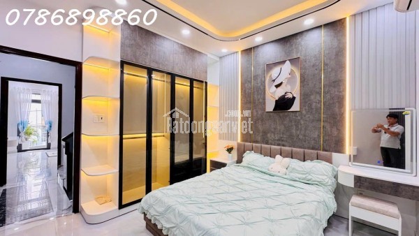 BÁN NHÀ 3 TẦNG  HẺM 78 ĐƯỜNG LÊ VĂN LƯƠNG, P. TÂN HƯNG, QUẬN 7