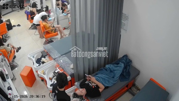 MÌNH CHÍNH CHỦ CẦN SHARE MẶT BẰNG SALON TÓC HOẶC NHƯỢNG LẠI CẢ QUÁN – CHÂN ĐẾ VINHOMES SMART CITY,