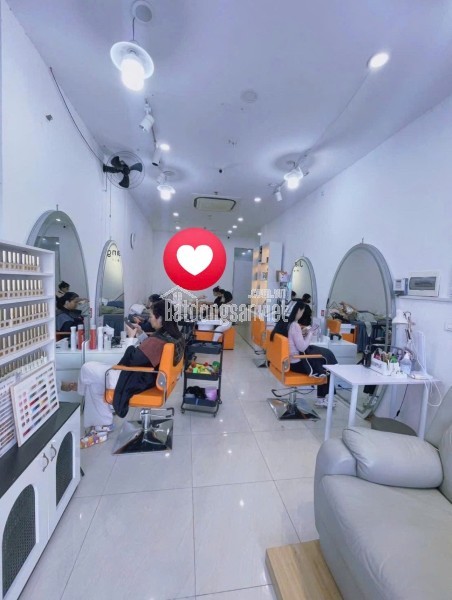 MÌNH CHÍNH CHỦ CẦN SHARE MẶT BẰNG SALON TÓC HOẶC NHƯỢNG LẠI CẢ QUÁN – CHÂN ĐẾ VINHOMES SMART CITY,