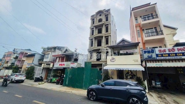Chính Chủ cần bán nhanh nhà 6 tầng, mặt tiền đường lớn, kinh doanh khách sạn