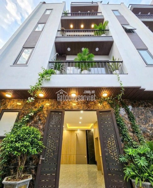 BÁN NHÀ PHÚC LỢI 6 TẦNG,THANG MÁY, FULL NỘI THẤT, NHÀ ĐẸP SANG HIỆN ĐẠI