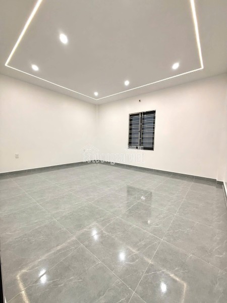 Nhà đẹp Vũ Chí Thắng ô tô đỗ gần nhà