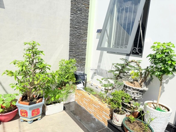 MẶT TIỀN ĐẸP – NHÀ MỚI XÂY – NGANG 6M - CHỦ CẦN BÁN GẤP tại LINH ĐÔNG, THỦ ĐỨC.
