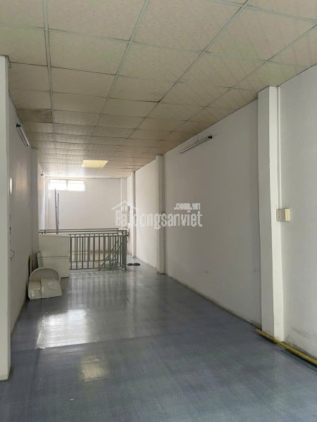 Cho thuê nhà nguyên căn 3 lầu hẻm 154 Nguyễn Biểu Q5