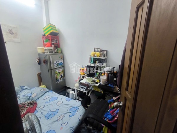 Nhượng lại phòng nhỏ phù hợp cho 1 người ở Tân Bình ,TPHCM