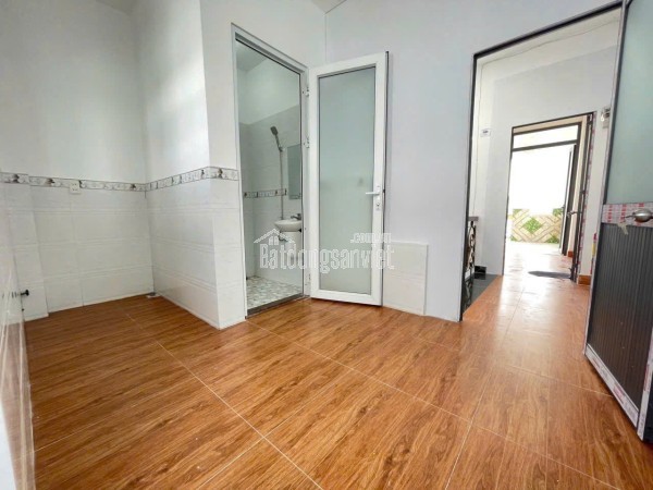 Nhượng lại phòng nhỏ phù hợp cho 1 người ở Tân Bình ,TPHCM