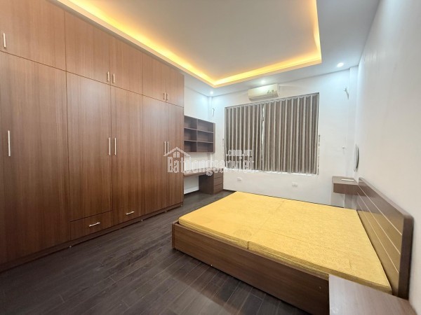 Siêu phẩm nhà đẹp 5 tầng Nguyễn Côg Trứ thang máy ô tô ngủ trong nhà