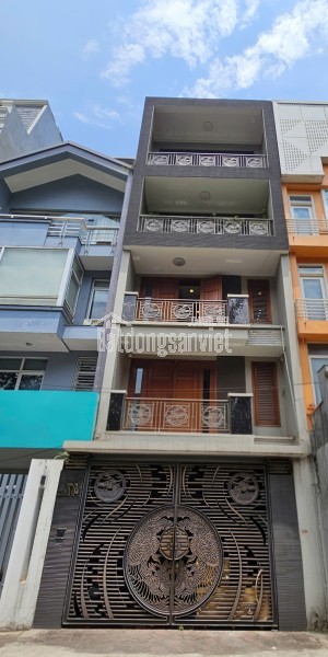 Cho thuê nhà, 111m2- 6T, Hoàng Cầu, La Thành, Đặng Tiến Đông -38 tr