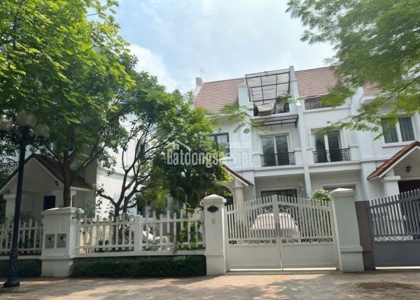 Cho thuê nhà, THANG MÁY, 104m2- 5.5T, Nguyễn Trãi, Vũ Tông Phan -42 tr
