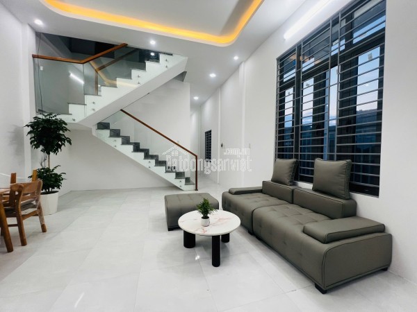 Nhà 2 mặt tiền - 3 tầng sau lưng trường tiểu học Phú Mậu giá chỉ 1 tỷ 690tr