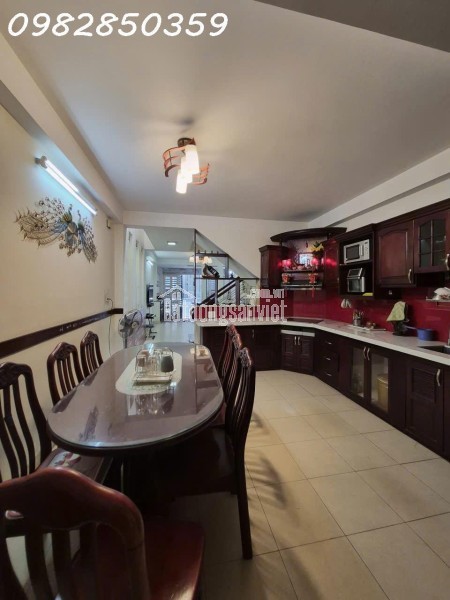 Quá Ngon- Giảm 600tr - HXH- 68m² - 3 tầng - 5✅️9