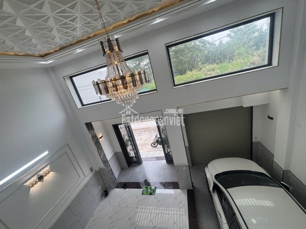 NHÀ MỜI MT NGUYỄN VĂN TẠO NHÀ BÈ  NGANG KHỦNG (7X14) 5 TẦNG - 4PN - 9,1 TỶ . SỔ HỒNG RIÊNG HOÀN