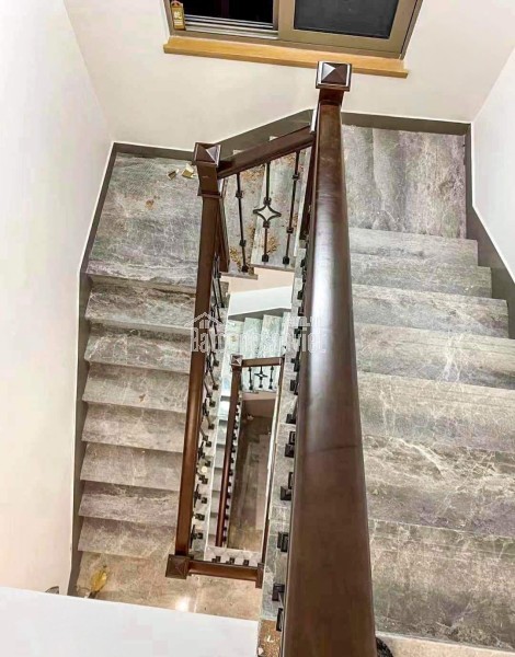 Nhà mình cho thuê nhà, 106m2- 5T, Hàng Gai, Hàng Hòm, Hàng Bông -42 tr