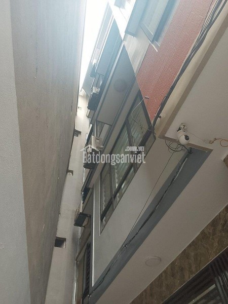 PHỐ NGUYÊN HỒNG - THANG MÁY XỊN - NGÕ THÔNG BA GÁC TRÁNH - NHÀ ĐẸP Ở LUÔN - SÂN CHƠI RỘNG - FULL