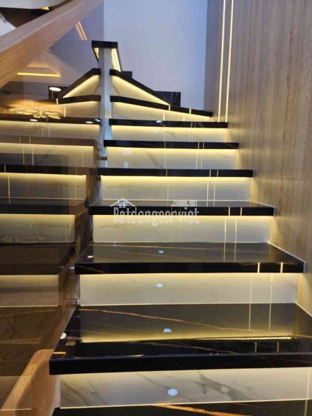 BÌNH TÂN - ĐƯỜNG SỐ 6 - HẼM XE HƠI - NHÀ MỚI ĐẸP Ở NGAY - NHỈNH 6 TỶ