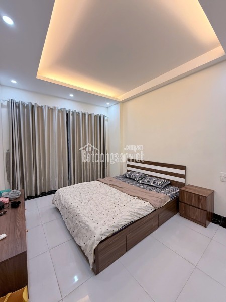 BÁN GẤP NHÀ 6 TẦNG DÂN XÂY PHÚC LỢI FULL NỘI THẬT, NGÕ GÂN Ô TÔ