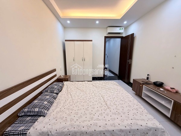 BÁN GẤP NHÀ 6 TẦNG DÂN XÂY PHÚC LỢI FULL NỘI THẬT, NGÕ GÂN Ô TÔ