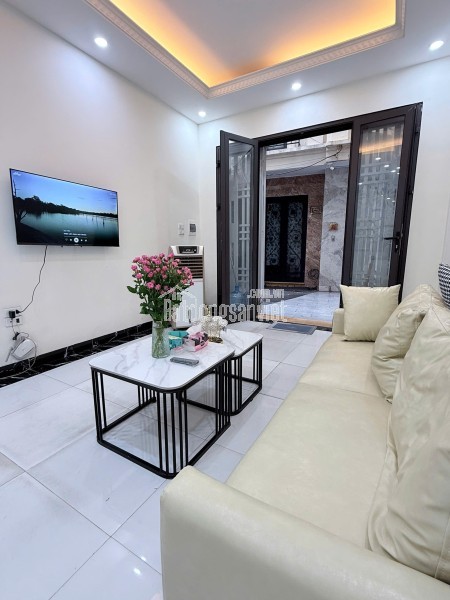 BÁN GẤP NHÀ 6 TẦNG DÂN XÂY PHÚC LỢI FULL NỘI THẬT, NGÕ GÂN Ô TÔ