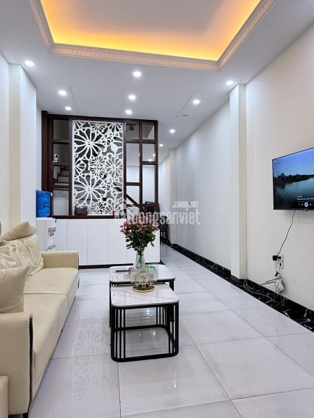 BÁN GẤP NHÀ 6 TẦNG DÂN XÂY PHÚC LỢI FULL NỘI THẬT, NGÕ GÂN Ô TÔ