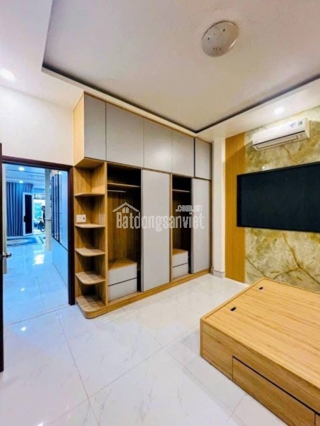 NHÀ HẺM XE HƠI – DIỆN TÍCH ĐẸP, NỞ HẬU TÀI LỘC 5,6mX17M giá 11TỶ