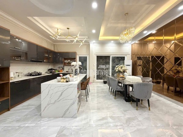 Bán Nhà Mới Xây 5 Tầng Giáp Tân Phú Hẻm ô tô 7 Chổ DT gần 60m2 Giá 7,6 Tỷ TL