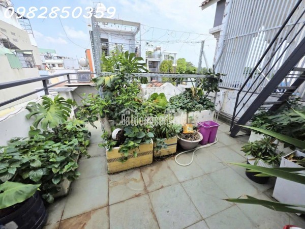 DƯƠNG QUẢNG HÀM - 6 ✅️Đ 5 - HẺM 5M 🚘XE HƠI 

📍 200m ra Bãi Biển Gò Vấp