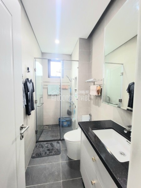 Bán nhà đường số 6, KDC Êm Đềm, Linh Xuân, Thủ Đức, TP HCM. DT 90 m2, 4 tầng. Giá 8,9 tỷ