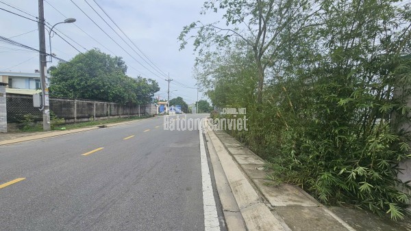 900 triệu bán gấp miếng đất ngay mặt tiền đường tỉnh lộ 8,SHR, ngay TTHC Củ Chi