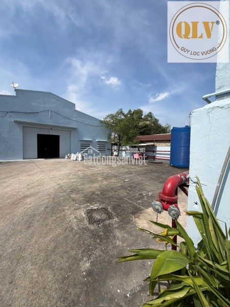 CHO THUÊ NHÀ XƯỞNG TẠI DĨ AN, BÌNH DƯƠNG – 1.000m²