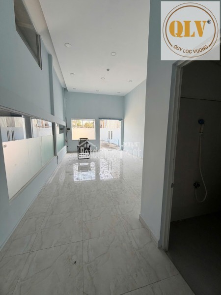 CHO THUÊ NHÀ XƯỞNG TẠI DĨ AN, BÌNH DƯƠNG – 1.000m²