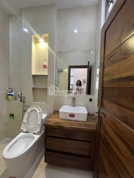 NHÀ CẤP 4 NGANG 5M – 103M² – Ô TÔ VÀO NHÀ – GẦN CV PHẦN MỀM QUANG TRUNG - QUẬN 12. GIÁ:  5,5 TỶ
