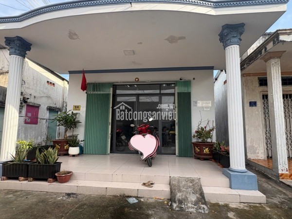 Bán nhà Mặt tiền 180m2 đường số 18, Linh Trung, Thủ Đức giá nhinhr 5 tỷ