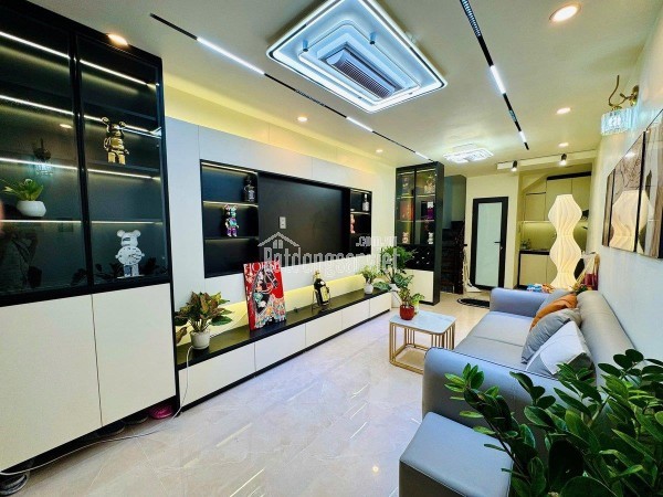 NHÀ 30M - TRUNG TÂM QUẬN HAI BÀ TRƯNG- SÁT PHỐ CỔ - CHỈ 150M RA MẶT PHỐ TRẦN KHÁT CHÂN - 5 TẦNG 3