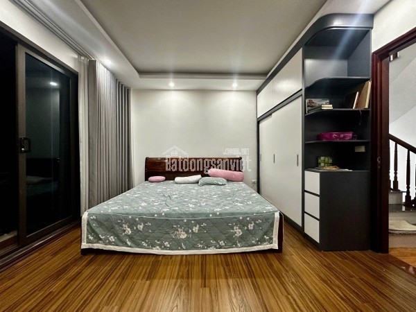 BÁN NHÀ TRUNG TÂM CẦU GIẤY 9.8 Tỷ – 6 TẦNG – NỘI THẤT ĐẸP – Ở NGAY