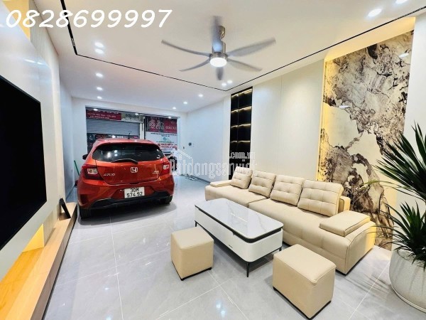 🚀 BÁN NHÀ PHÂN LÔ TRUNG KÍNH – Ô TÔ ĐỖ CỬA – 2 MẶT THOÁNG – 50M2 21.5 TỶ