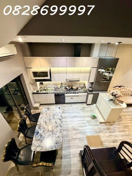 🚀 BÁN NHÀ PHÂN LÔ TRUNG KÍNH – Ô TÔ ĐỖ CỬA – 2 MẶT THOÁNG – 50M2 21.5 TỶ