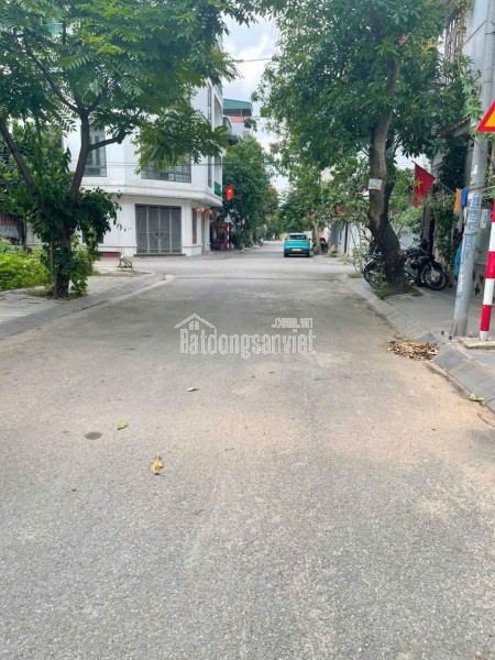 BÁN ĐẤT LONG BIÊN MẶT TIỀN Ô TÔ TRÁNH 64M2 GIÁ 15 TỶ