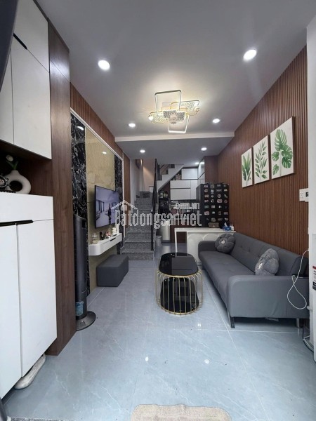 BÁN NHÀ 2 TẦNG, DIỆN TÍCH 32M², NGÕ Ô TÔ THÔNG, TÂN PHÚ ,TPHCM