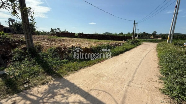 CHỈ 1,8 TỶ DT LÊN TỚI 500 M CÓ 120 M ĐẤT THỔ CƯ CÒN LẠI LÀ ĐẤT VƯỜN 
GIÁ CÒN CHƯA ĐẾN 2 TỶ - TẠI