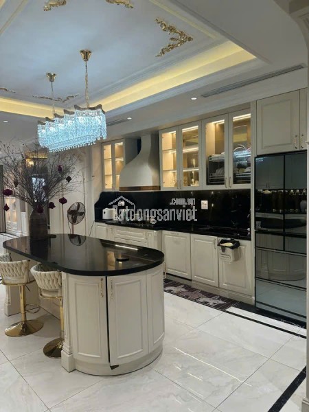 Nhà đẹp trung tâm P.Bồ Đề 45M,vỉa hè,ô tô tránh,lô góc,7 tầng thang máy,KD đỉnh.Hơn 18 tỷ