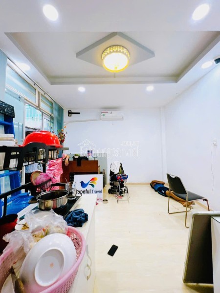 Bán nhà mới xây dựng Sát mặt tiền Q4 cạnh Q1 
KHU PHỨC HỢP - 5 TẦNG - 98M2 
- BỀ NGANG 6.2 M có